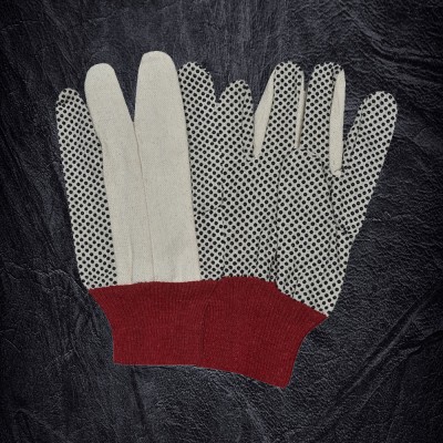 Knitted Gloves